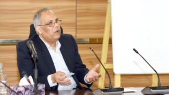 গণমাধ্যমের সংস্কার নির্বাচনকেন্দ্রিক নয়, গণতন্ত্রমুখী -কামাল আহমেদ
