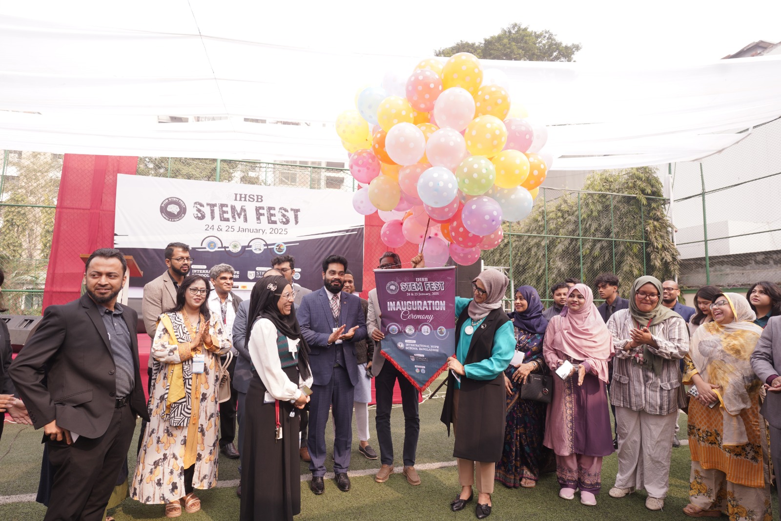 ইন্টারন্যাশনাল হোপ স্কুলে চতুর্থ আন্তঃস্কুল স্টেম ফেস্ট