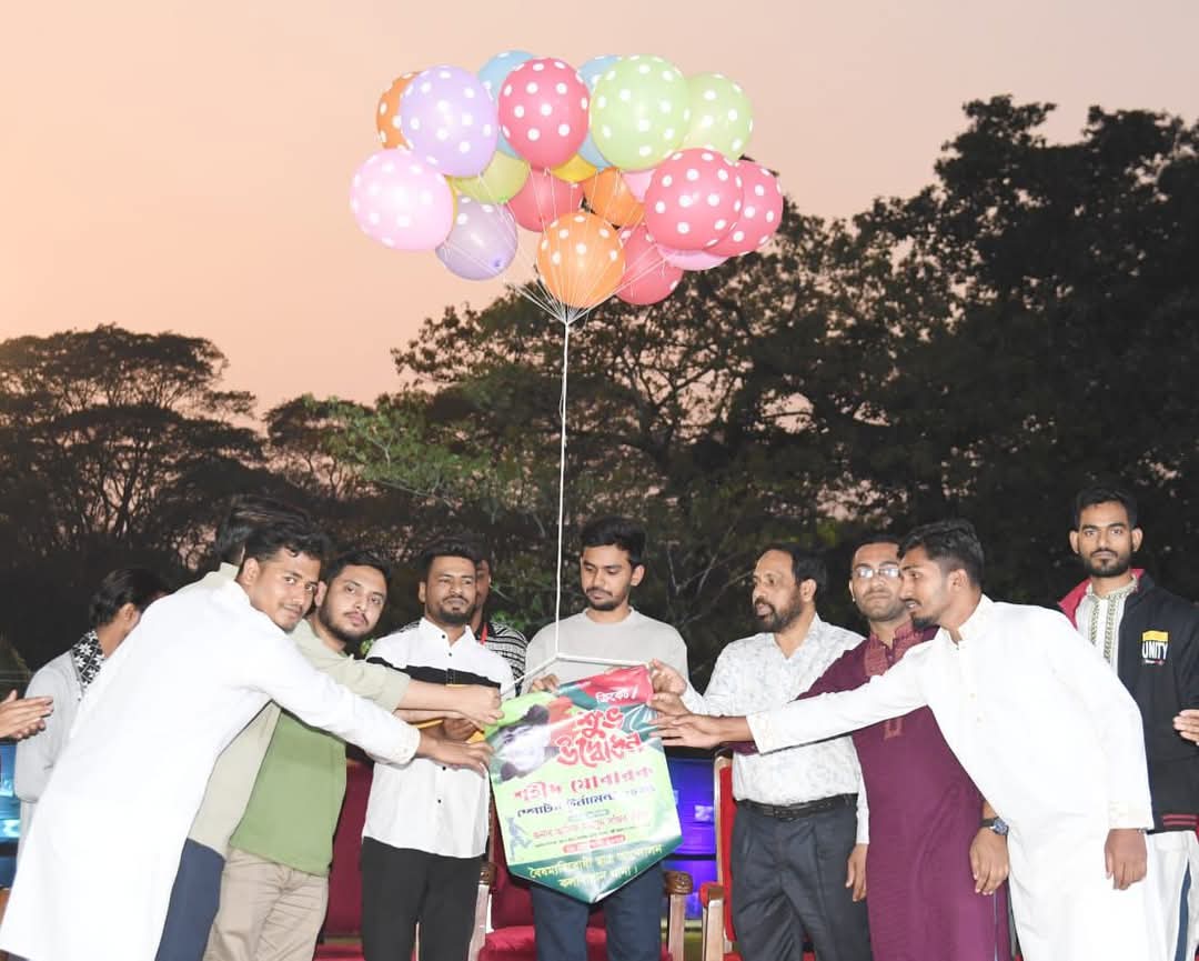 শহীদ মোবারক স্পোর্টস টুর্নামেন্ট উদ্বোধন করলেন উপদেষ্টা আসিফ মাহমুদ