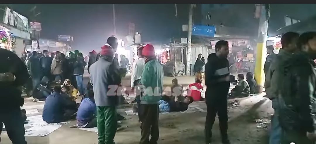 সাদুল্লাপুরে ইউনিয়ন বিএনপির সভাপতি পদে দুই প্রার্থীর ভোট সমান হওয়ায় হাতাহাতি ও সড়ক অবরোধ