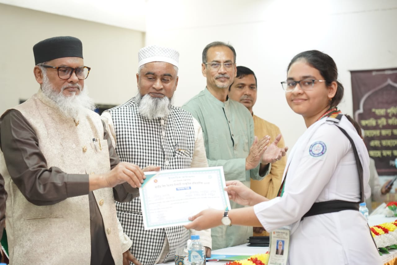 ইসলামী মূল্যবোধ ও সংস্কৃতির চর্চা আদর্শ রাষ্ট্র গঠন প্রক্রিয়াকে ত্বরান্বিত করবে-ধর্ম উপদেষ্টা