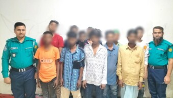 বিশেষ অভিযানে মাদক কারবারিসহ বিভিন্ন অপরাধে জড়িত ১১ জনকে গ্রেফতার করেছে মোহাম্মদপুর থানা পুলিশ