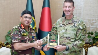 সেনাবাহিনী প্রধানের সাথে ইউএস আর্মি প্যাসিফিক কমান্ড এর ডেপুটি কমান্ডারের সৌজন্য সাক্ষাৎ