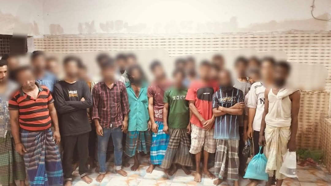 বিশেষ অভিযানে ছিনতাইকারী, মাদক কারবারিসহ ৬৩ জনকে গ্রেফতার করেছে ডিএমপির তেজগাঁও বিভাগ