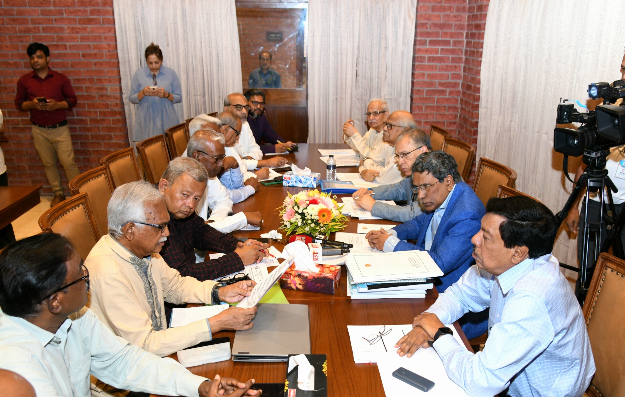 “ঐকমত্য কমিশনের সাথে বাংলাদেশ জাসদের আলোচনা অনুষ্ঠিত”