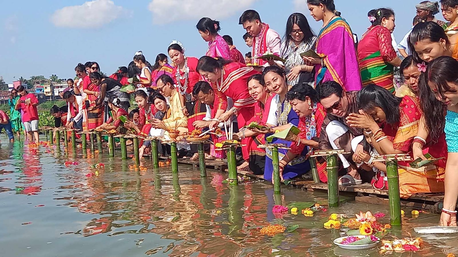 পাহাড়ে শুরু হলো প্রানের উৎসব বৈসাবী