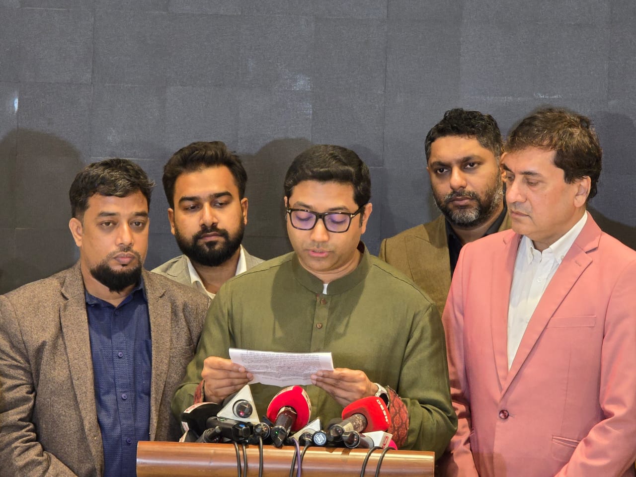 আওয়ামী লীগকে নিষিদ্ধ করাই সর্বপ্রথম সংষ্কারঃ ববি হাজ্জাজ