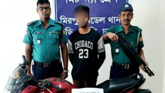 চাঞ্চল্যকর ছিনতাইয়ের ঘটনায় মোটরসাইকেল ও দেশীয় অস্ত্রসহ পেশাদার ছিনতাইকারী শাকিলকে গ্রেফতার করেছে মিরপুর মডেল থানা পুলিশ