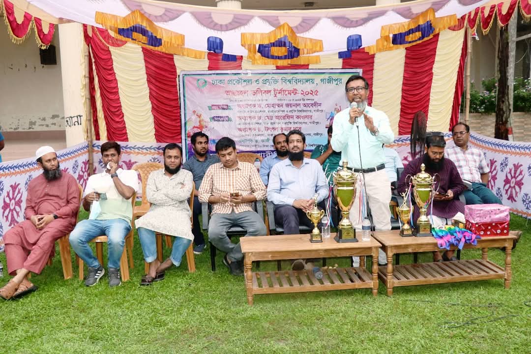 ডুয়েটের আন্তঃহল ভলিবল প্রতিযোগিতায় চ্যাম্পিয়ন কেএনআই (ধুমকেতু)