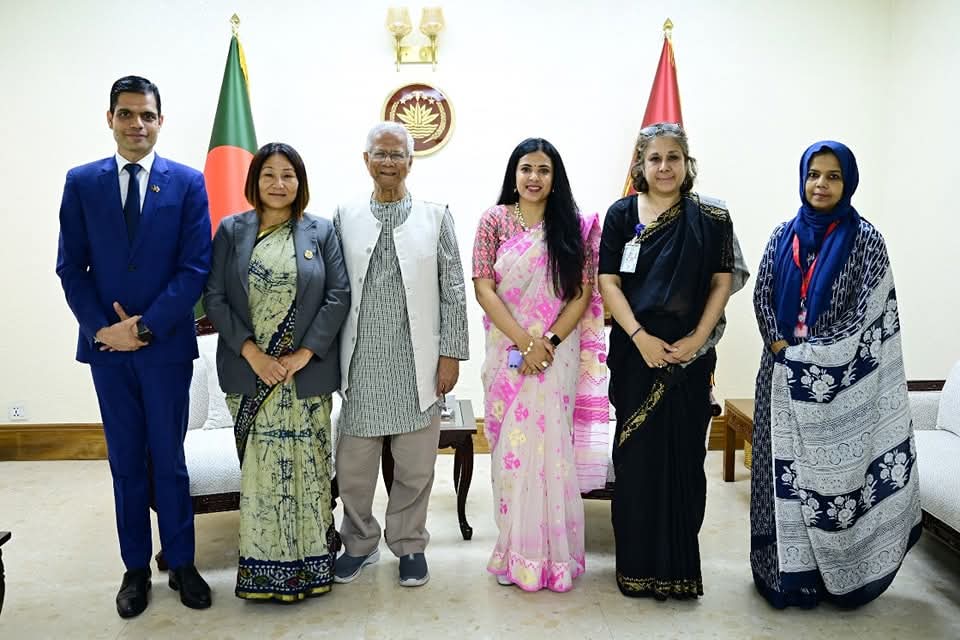 প্রধান উপদেষ্টা নেপালের সাথে আঞ্চলিক অর্থনৈতিক সংহতকরণ এবং হাইড্রো পাওয়ার সহযোগিতার আহ্বান জানিয়েছে