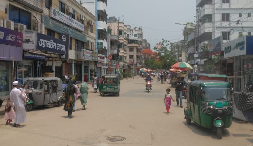 নিকুঞ্জে স্থায়ীভাবে ব্যাটারি চালিত অটোরিকশা বন্ধ করলো এলাকাবাসী