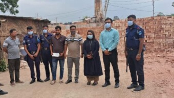 দূষণ রোধে বিশেষ অভিযানে ২৫ কোটি টাকার বেশি জরিমানা, ৬৮৭ টি ইটভাটা বন্ধ এবং প্রায় ২ লক্ষ কেজি পলিথিন জব্দ।