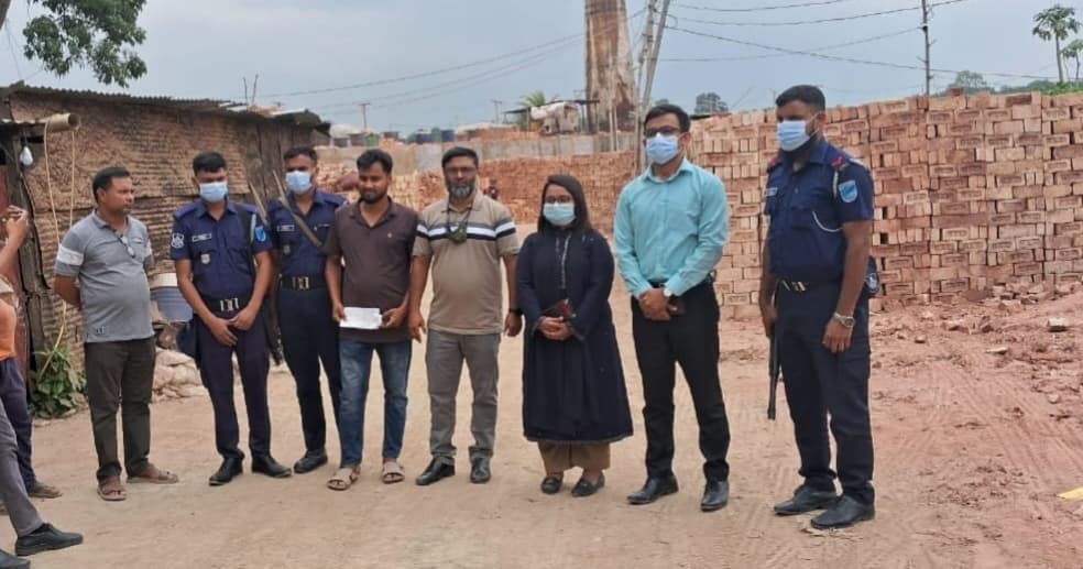 দূষণ রোধে বিশেষ অভিযানে ২৫ কোটি টাকার বেশি জরিমানা, ৬৮৭ টি ইটভাটা বন্ধ এবং প্রায় ২ লক্ষ কেজি পলিথিন জব্দ।