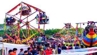 সত্যজিৎ রায়ের বাড়িতে জমজমাট বৈশাখী মেলা