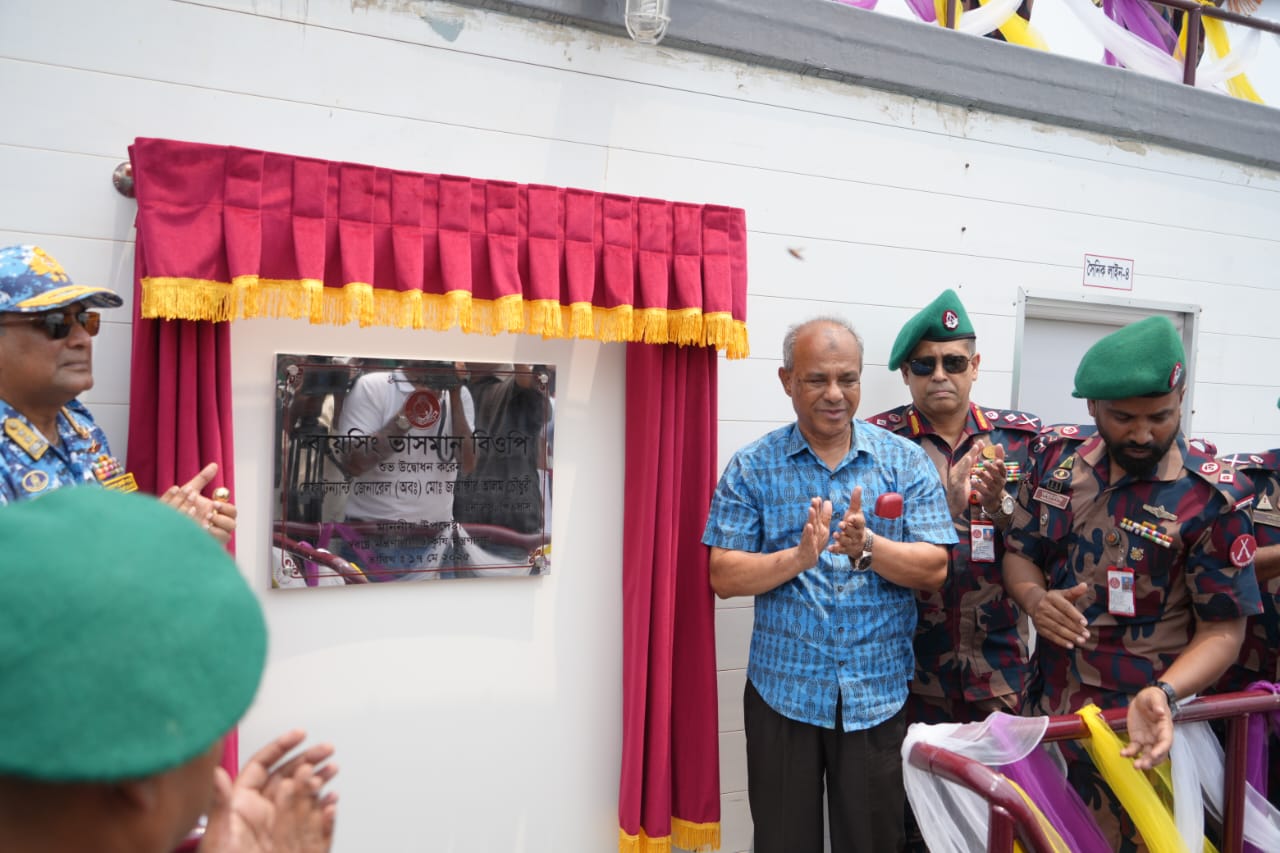 আমরা ভারতের মতো পুশ-ইন করি না, কূটনৈতিক সমাধানে বিশ্বাসী- স্বরাষ্ট্র উপদেষ্টা