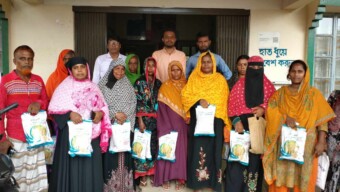 টাঙ্গাইল নাগরপুরে প্রান্তিক কৃষকের বিনামূল্যে আমন ধানবীজ বিতরণ