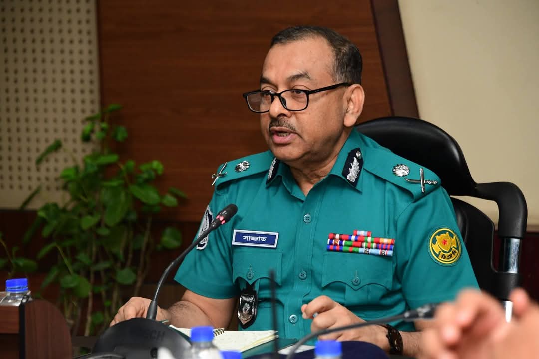 সরকার নির্ধারিত হাসিলের বাইরে কোরবানি পশু বিক্রেতা ও ক্রেতার নিকট হতে অতিরিক্ত অর্থ আদায় করা যাবে না: ডিএমপি কমিশনার