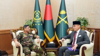 সেনাপ্রধানের সাথে ইন্দোনেশিয়ার মান্যবর পররাষ্ট্র বিষয়ক উপমন্ত্রীর সৌজন্য সাক্ষাৎ