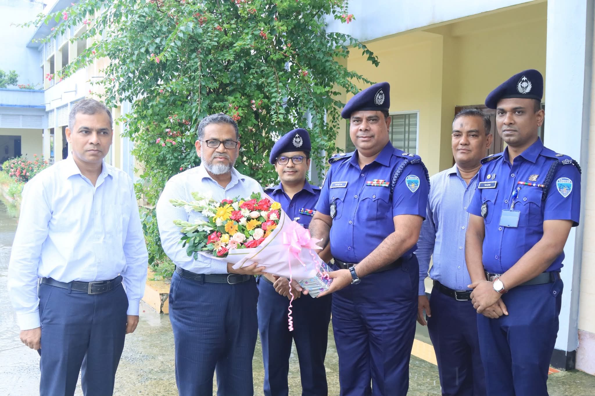 ডিআইজি (পূর্বাঞ্চল), পুলিশ ব্যুরো অব ইনভেস্টিগেশন (পিবিআই) মহোদয়ের নোয়াখালী জেলায় আগমন।