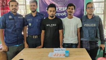 বেগমগঞ্জ মডেল থানা পুলিশের অভিযানে ১২৭২ পিস ইয়াবা ট্যাবলেট ও মাদক বিক্রয়লব্ধ নগদ ১৫,৫০০/- টাকা উদ্ধার, গ্রেফতার-০২