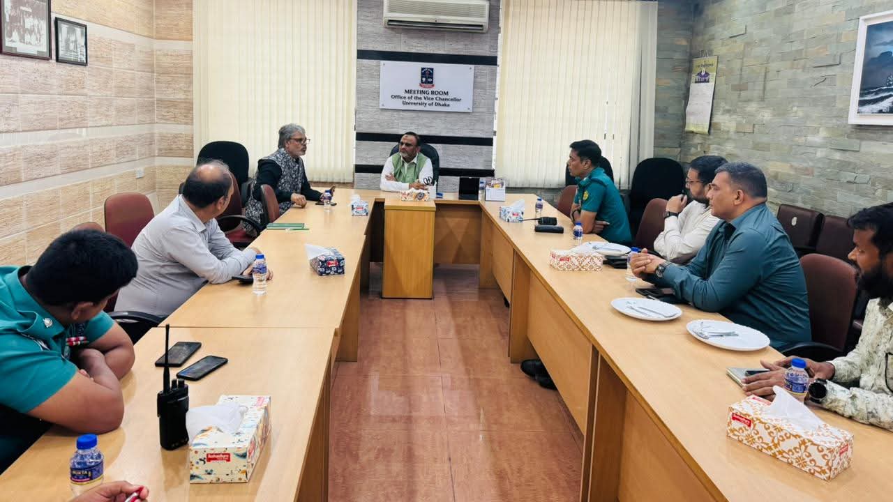 ঢাকা বিশ্ববিদ্যালয় ক্যাম্পাসে নিরাপত্তা জোরদারে নতুন সিদ্ধান্ত