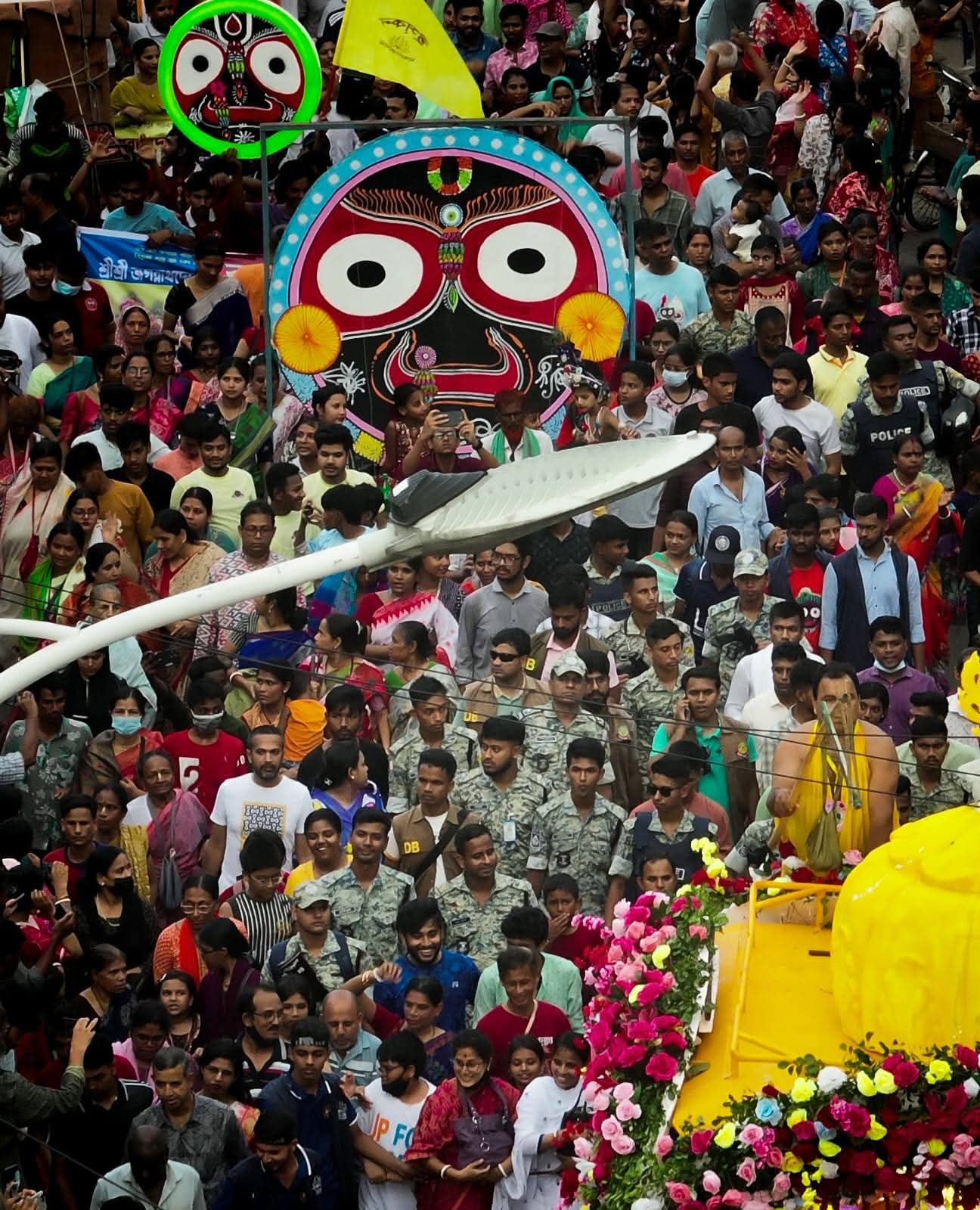 সিএমপি’র সার্বিক নিরাপত্তায় নির্বিঘ্নে উদযাপিত হলো বর্ণাঢ্য শ্রীশ্রী জগন্নাথদেবের রথযাত্রা