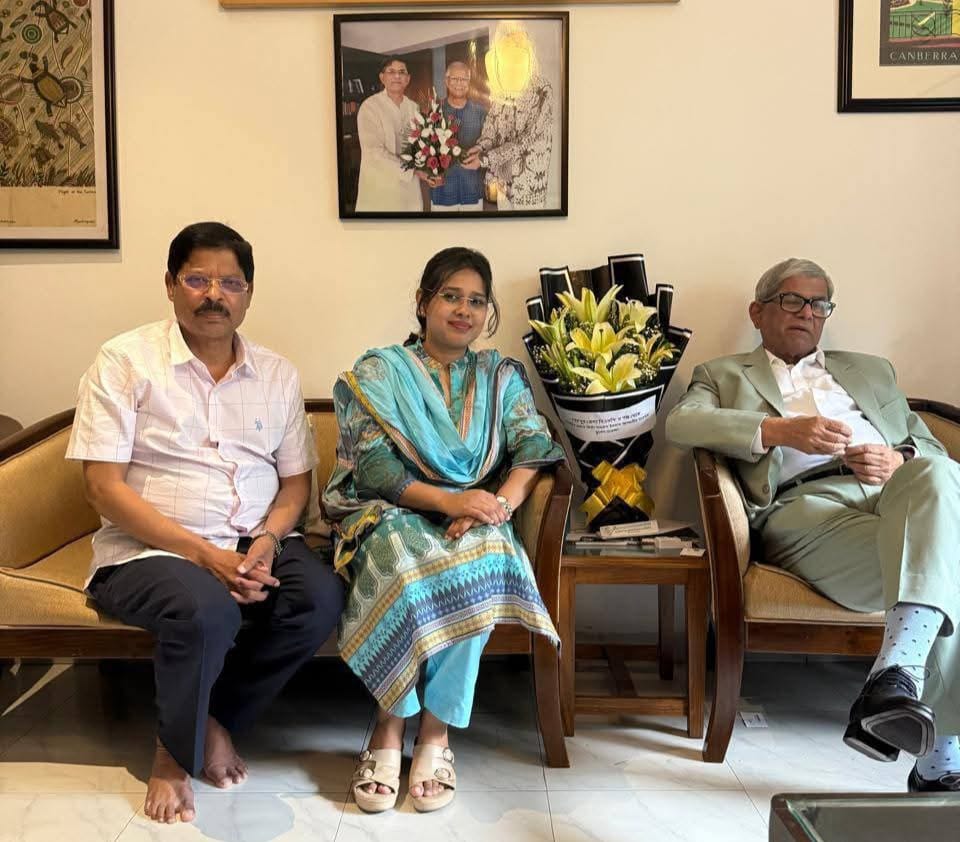 বিএনপির কেন্দ্রীয় নেতৃবৃন্দের সাথে শেরপুর জেলা বিএনপির আহ্বায়ক কমিটির সাক্ষাৎ