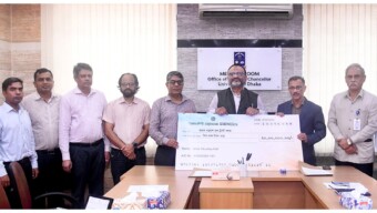 ঢাবি অমর একুশে হল ট্রাস্ট ফান্ডের মূলধনবৃদ্ধির লক্ষ্যে ২০ লক্ষ টাকা প্রদান
