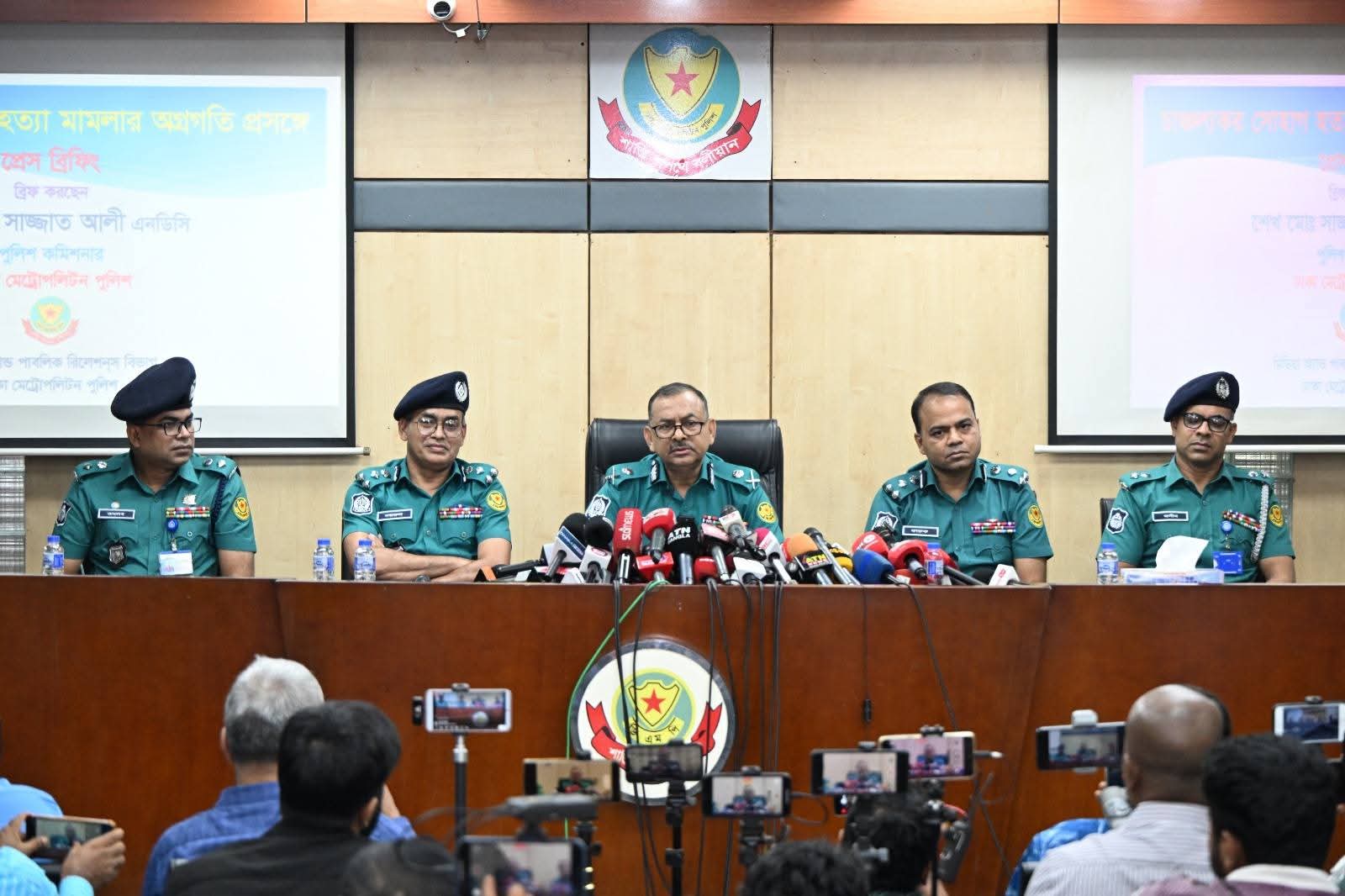 চাঞ্চল্যকর সোহাগ হত্যা মামলার আসামি মোঃ রিজওয়ান উদ্দিন অভিকে গ্রেফতার করেছে ঢাকা মেট্রোপলিটন পুলিশ, তদন্ত চলমান: ডিএমপি কমিশনার