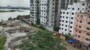 রাজধানীর মোহাম্মদপুরে ঢাকা উদ্যান; তুরাগ নদীর তীরে অবস্থিত মধ্যবিত্ত ও নিম্ন মধ্যবিত্তদের আবাসনের জন্য উপযুক্ত জায়গা। এখানে লাখো লোকের বসবাস
