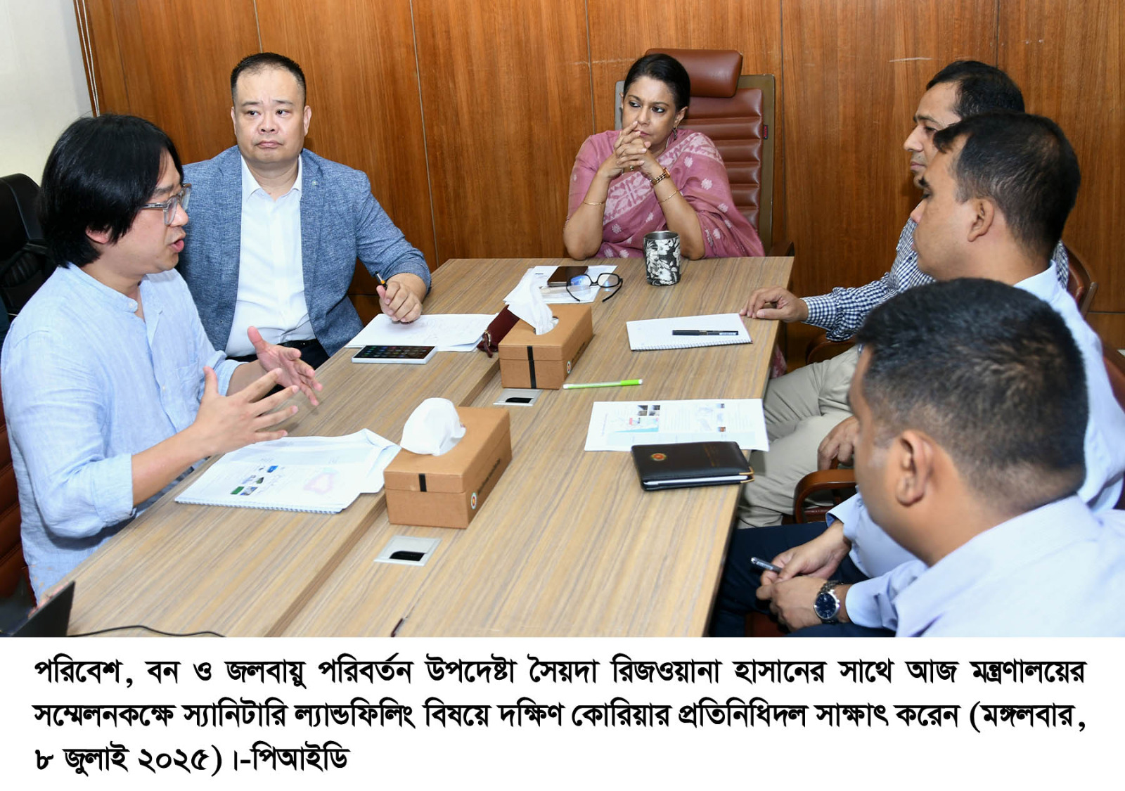 নিরাপদ, স্বাস্থ্যসম্মত ও পরিবেশবান্ধব বর্জ্য ব্যবস্থাপনায় কাজ করছে সরকার–পরিবেশ উপদেষ্টা