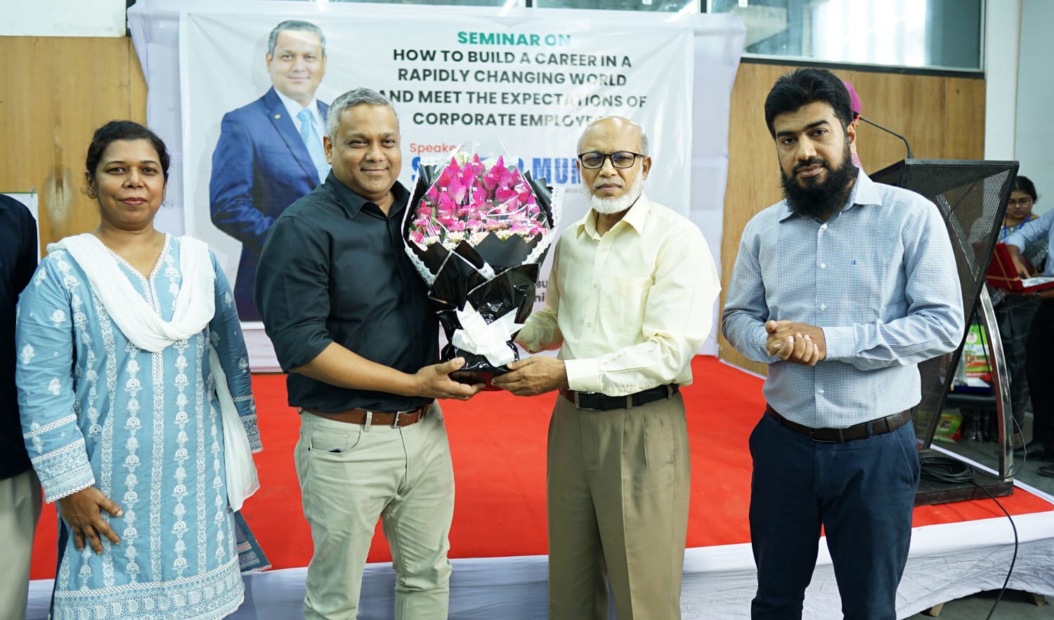 বাংলাদেশ ইউনিভার্সিটিতে‘ক্যারিয়ার গঠনের কৌশল ও কর্পোরেট প্রত্যাশা’শীর্ষক সেমিনার অনুষ্ঠিত