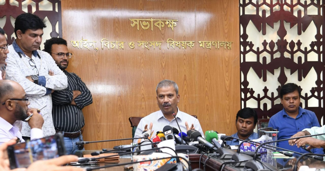 এক বছরে আইন মন্ত্রনালয়ের সংস্কার কার্যক্রম
