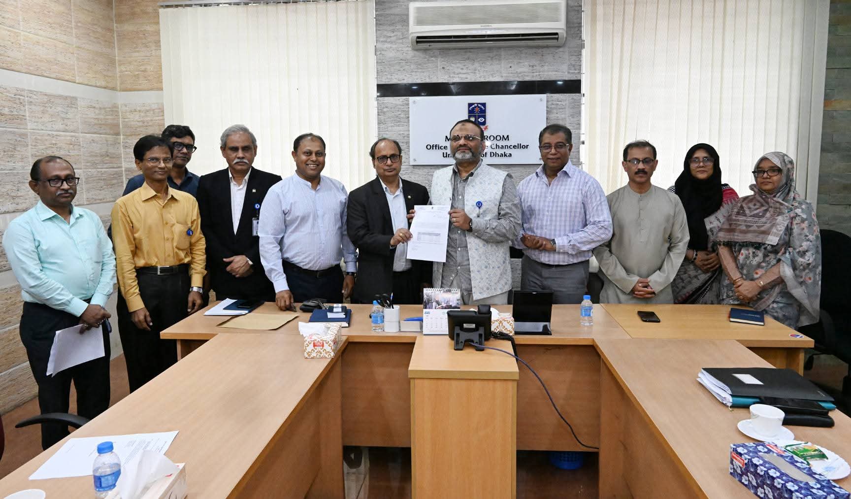 সাত কলেজের সকল দায়িত্ব ও শিক্ষার্থীদের তথ্য প্রস্তাবিত সেন্ট্রাল ইউনিভার্সিটি কর্তৃপক্ষের কাছে হস্তান্তর