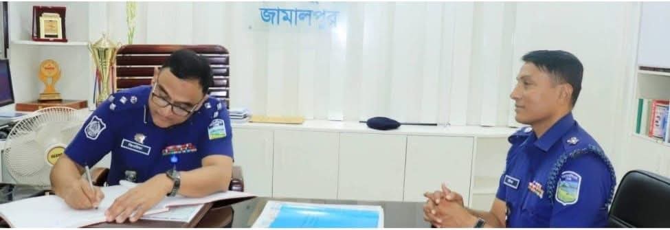 ময়মনসিংহ রেঞ্জ ডিআইজি কতৃক পুলিশ অফিস জামালপুর বার্ষিক পরিদর্শন
