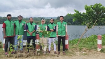 জীবন ইয়ুথ ফাউন্ডেশনের উদ্যোগে বৃক্ষরোপণ কর্মসূচি