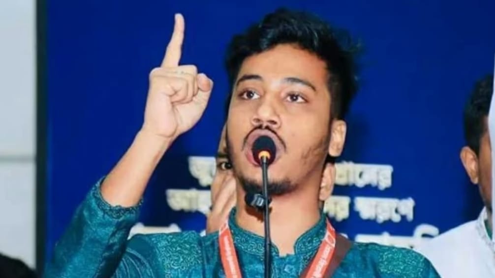 গুলশানে বৈষম্য বিরোধী আন্দোলনের সমন্বয়ক পরিচয়ে চাঁদাবাজি মামলায় পলাতক আসামি জানে আলম অপু গ্রেফতার