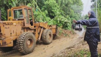 রাঙামাটির বাঘাইছড়ি–দিঘিনালা সড়কে পাহাড় ধস, ৮ ঘন্টা পর সড়ক যোগাযোগ সচল