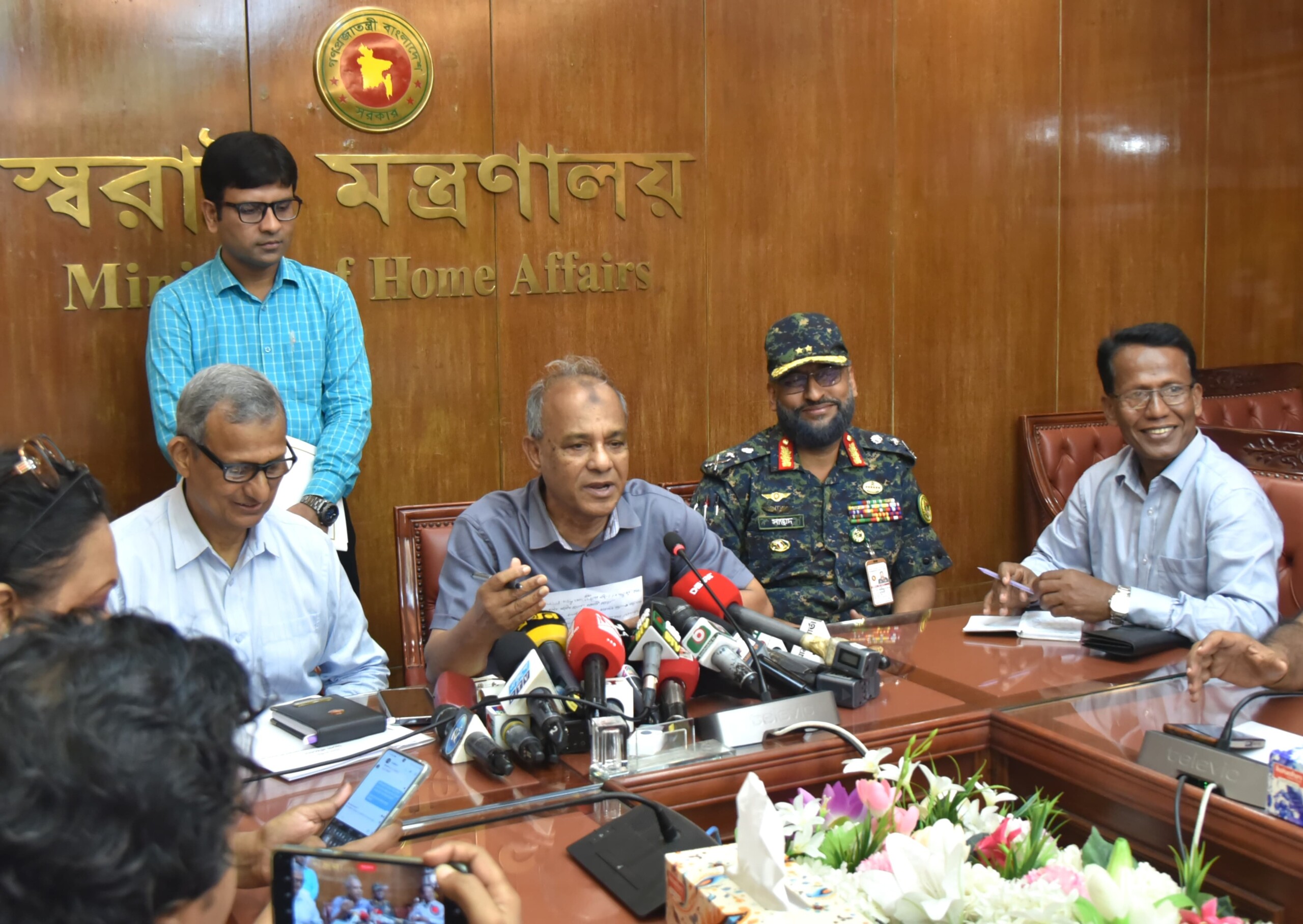 বিজিবি-বিএসএফ মহাপরিচালক পর্যায়ে সীমান্ত সম্মেলন উপলক্ষে মাননীয় স্বরাষ্ট্র উপদেষ্টার বক্তব্য: