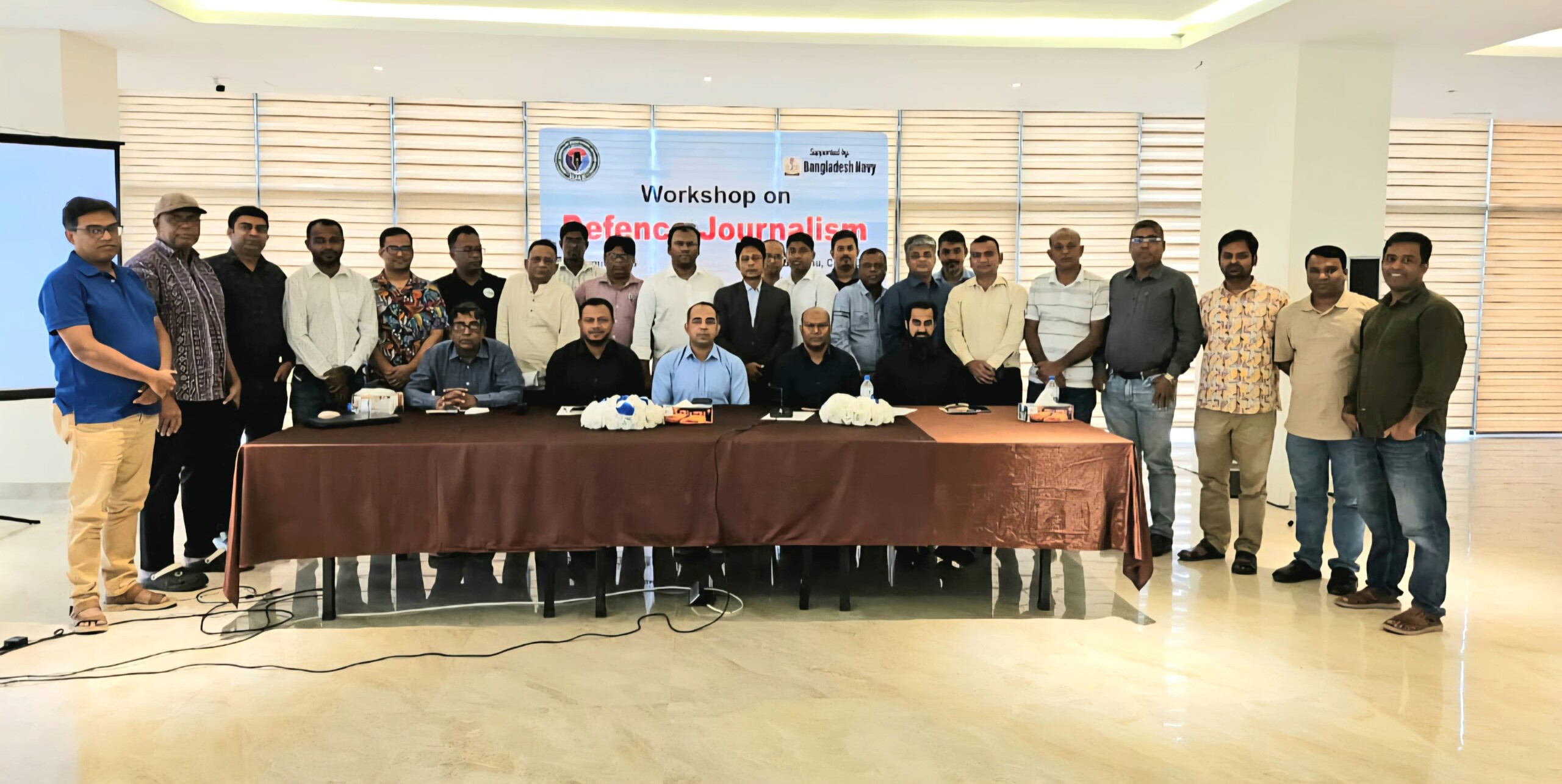 নৌবাহিনীর সহযোগিতায় ‘ওয়ার্কশপ অন ডিফেন্স জার্নালিজম’ অনুষ্ঠিত