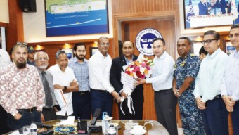 চট্টগ্রাম বন্দরে ওয়ান স্টপ সার্ভিস সেল চালু করার ওপর জোর চেয়ারম্যানের সাথে বিজিএমইএ নেতাদের মতবিনিময়