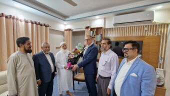 আমীরে জামায়াত ডা. শফিকুর রহমান এর সঙ্গে ফিলিস্তিনের মান্যবর এ্যাম্বাসেডর মি. ইউসুফ সালেহ ওয়াই. রামাদান এর সৌজন্য সাক্ষাৎ ও মতবিনিময়