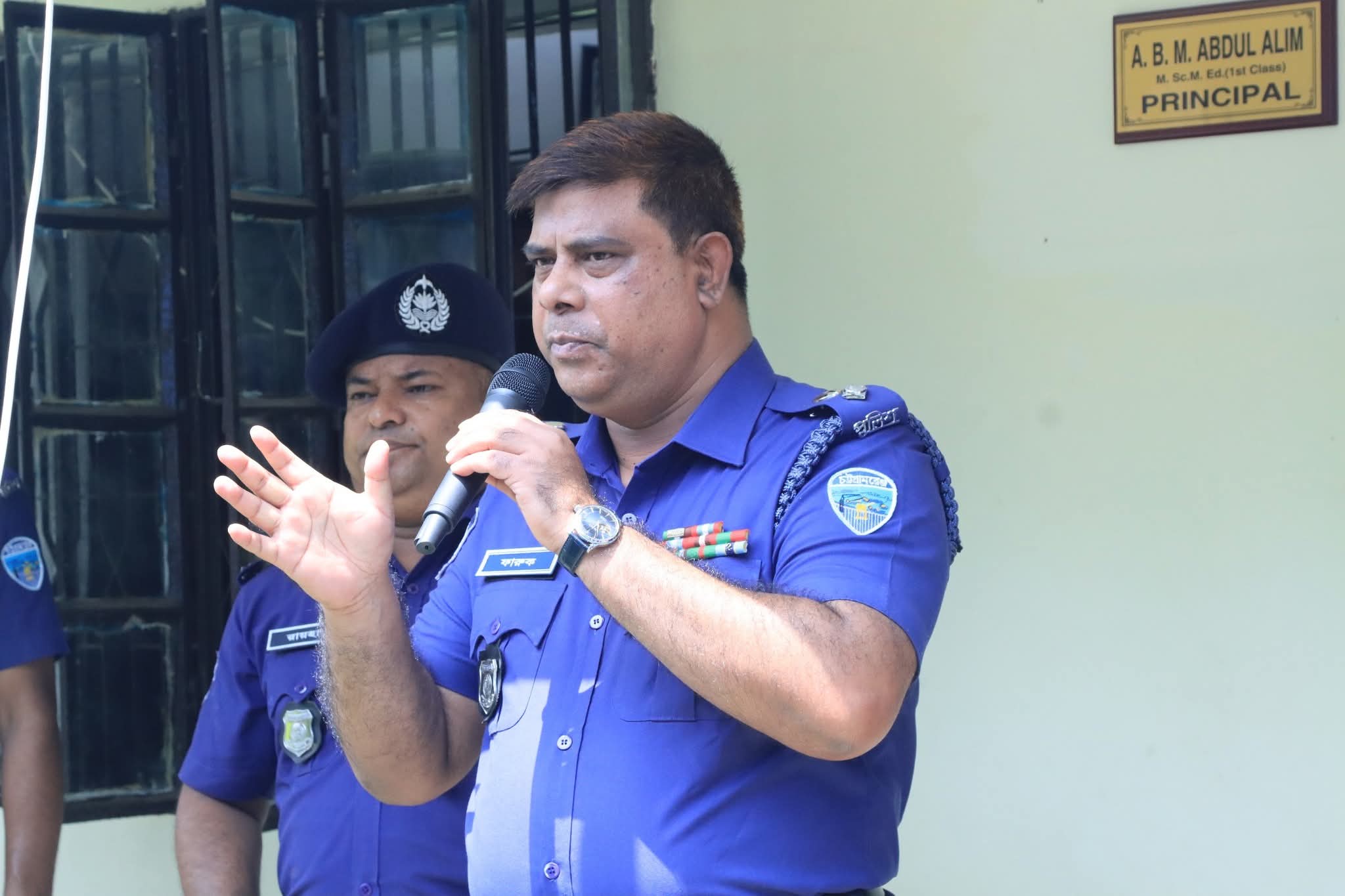 “সেবার ব্রতে চাকরি”-এই শ্লোগানে নোয়াখালী ট্রেইনি রিক্রুট কনস্টেবল (টিআরসি) নিয়োগ জুন-২০২৫ এর লিখিত পরীক্ষা অনুষ্ঠিত