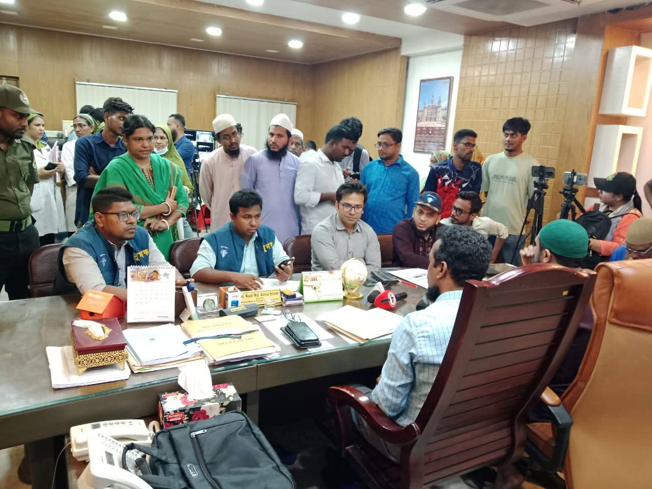 দুদক এনফোর্সমেন্ট ইউনিট হতে আজ (২৩-০৯-২০২৫ খ্রি.) ৩টি অভিযোগের বিষয়ে এনফোর্সমেন্ট অভিযান পরিচালনা করা হয়