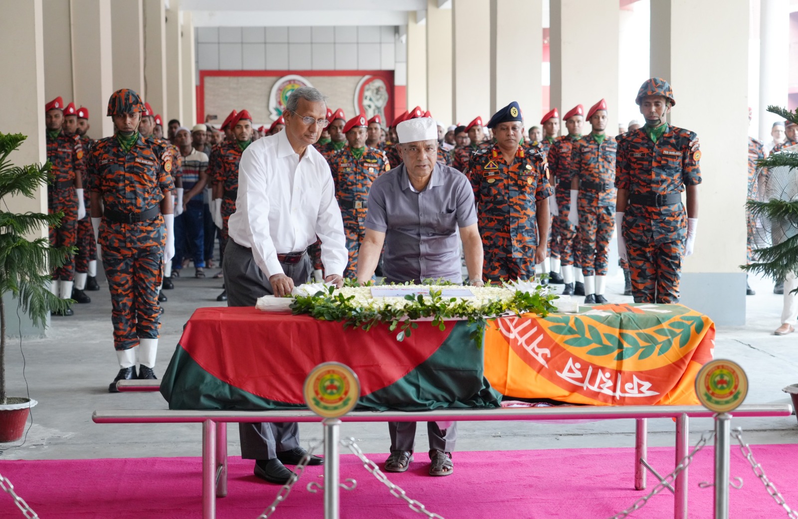 শহিদ ওয়্যারহাউজ ইন্সপেক্টর খন্দকার জান্নাতুল নাঈমের জানাজা সম্পন্ন