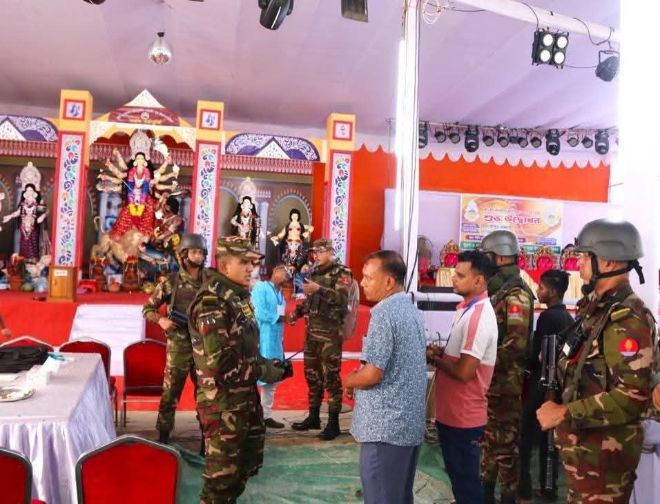 যৌথ বাহিনী কর্তৃক পরিচালিত উল্লেখযোগ্য অভিযান (২৫ সেপ্টেম্বর হতে ০২ অক্টোবর২০২৫ ): সারাদেশে আটক ৬৯