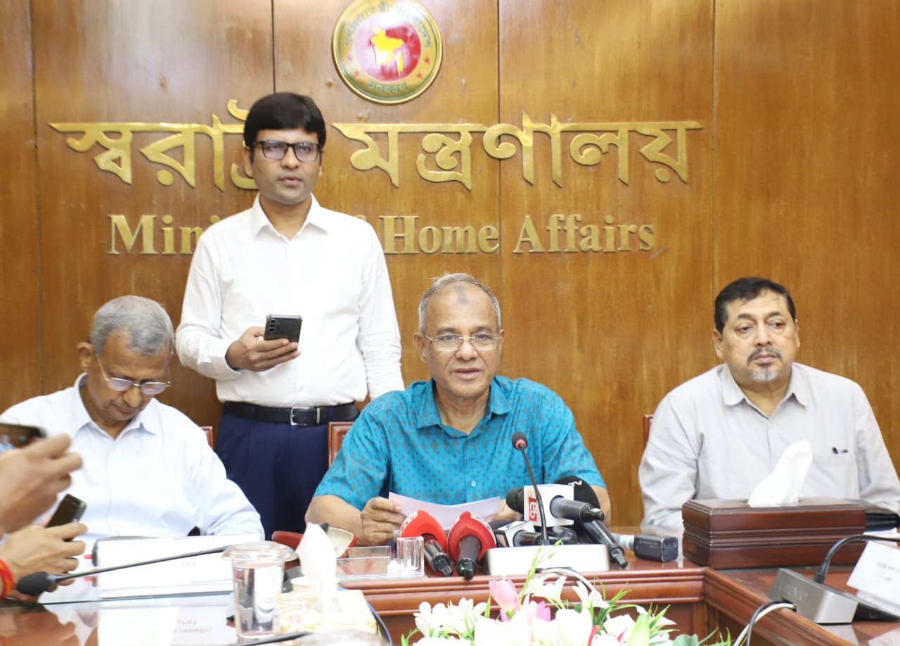 আসন্ন জাতীয় সংসদ নির্বাচন সুষ্ঠু ও নিরপেক্ষ করতে একগুচ্ছ কর্মপরিকল্পনা প্রণয়ন করা হয়েছে- স্বরাষ্ট্র উপদেষ্টা