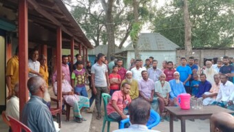 বীরগঞ্জে ক্ষুদে বৈজ্ঞানিক কে মিথ্যা মামলায় জড়ানোর চেষ্টা, স্থানীয়দের তীব্র ক্ষোভ ও প্রতিবাদ