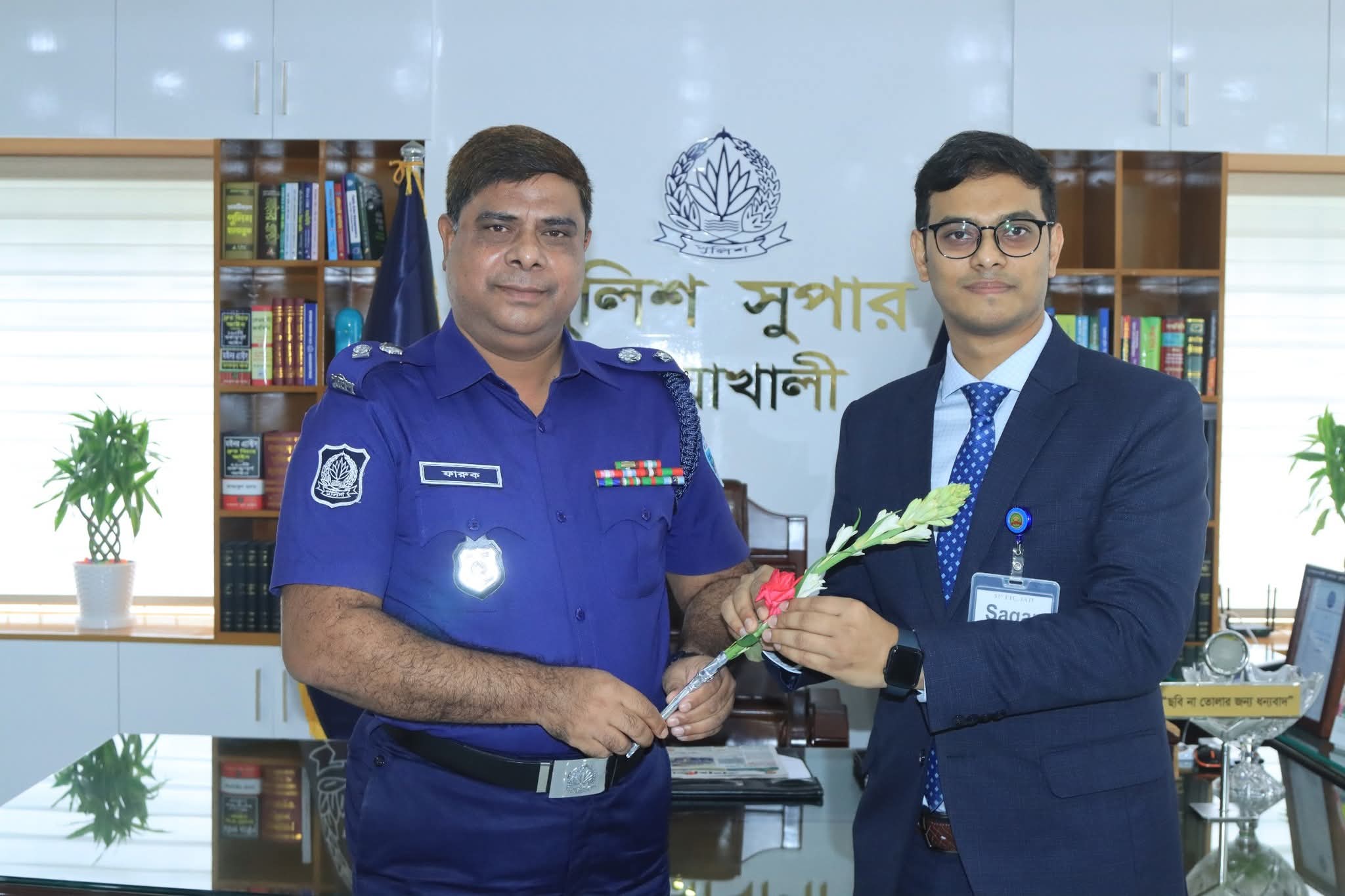 ৫১ তম বুনিয়াদি প্রশিক্ষণ কোর্সের প্রশিক্ষণার্থীদের মাঠ সংযুক্তি কার্যক্রমের অংশ হিসেবে প্রশিক্ষনার্থীদের সাথে জেলা পুলিশ নোয়াখালীর মতবিনিময় সভা অনুষ্ঠিত