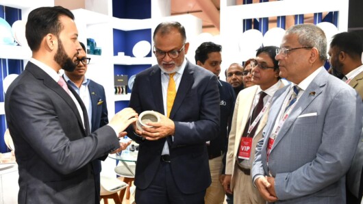 সিরামিক শিল্পের সম্ভাবনা কাজে লাগাতে ব্যবসায়ীদের প্রতি বাণিজ্য উপদেষ্টার আহবান